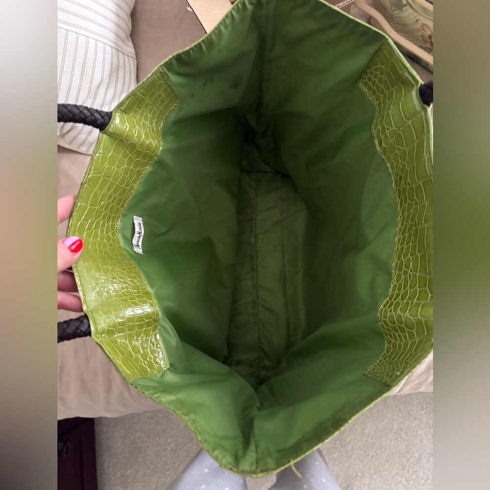 Neiman Marcus Green Crocodile Braided Handle Lined Tote Bag - Picture 7 of 11